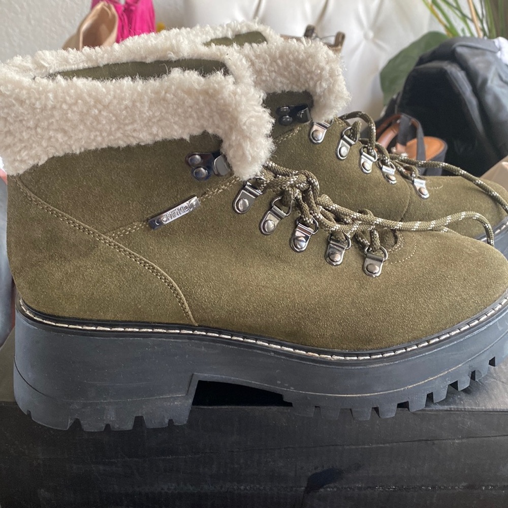 New Comfortable Ankle boots  Calvin Klein